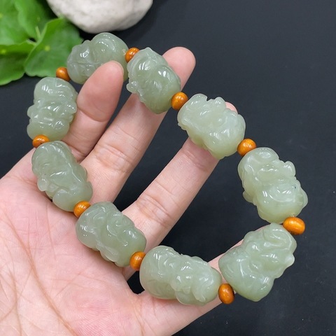 古玩玉器和田玉十八羅漢雙面精雕手串(帶鑒定證書)拍賣,當前價格688元