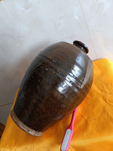 古玩陶瓷磁州窯茶葉末釉褐斑梅瓶真品鑒賞圖