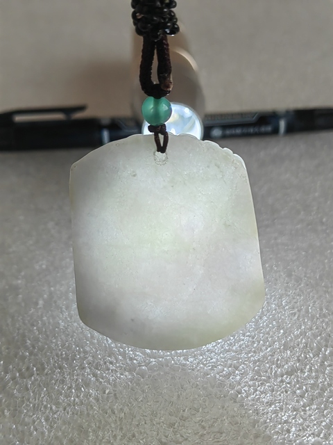 古玩玉器天然翡翠雕“麒麟牌”拍賣,當前價格260元