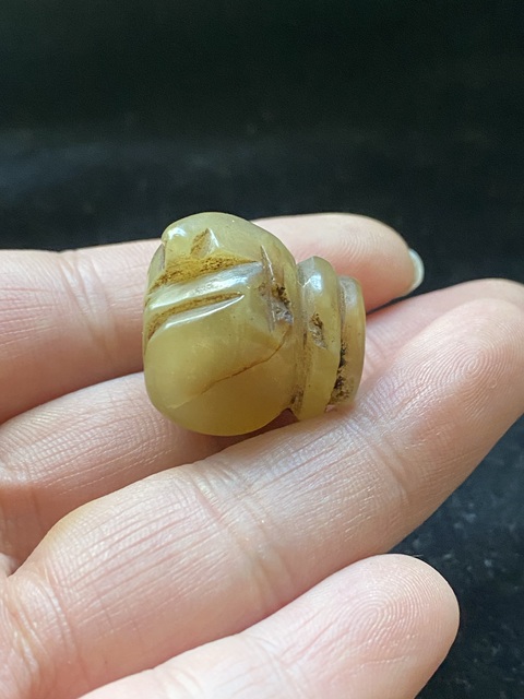 古玩玉器(一口價放漏)清末民初岫玉雕“煙鍋”拍賣,當前價格688元