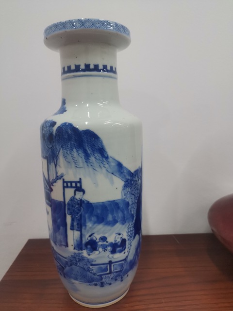 古玩陶瓷青花人物故事紋棒槌瓶真品鑒賞圖