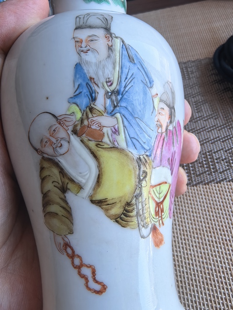 古玩陶瓷粉彩瓶真品鑒賞圖