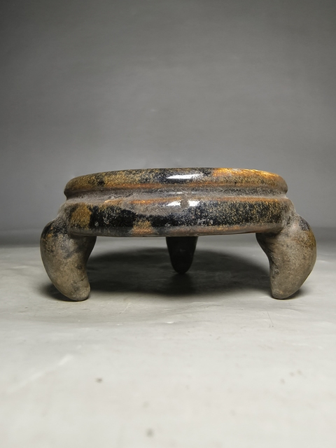 古玩陶瓷茶葉末釉三足硯真品鑒賞圖