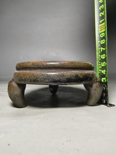 古玩陶瓷茶葉末釉三足硯真品鑒賞圖