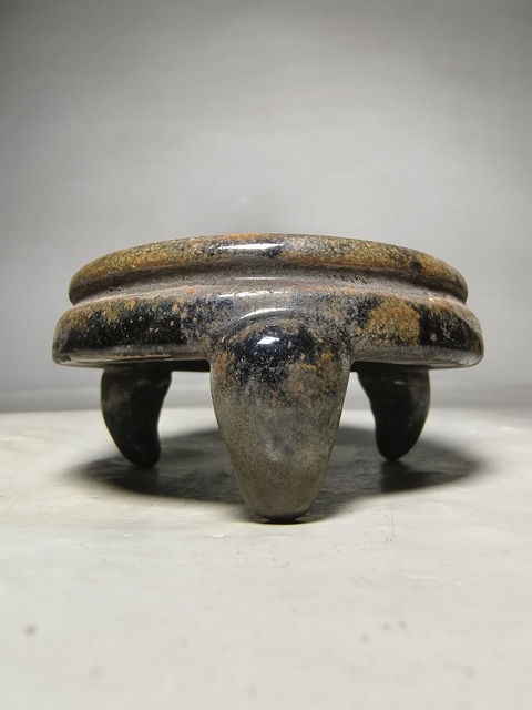 古玩陶瓷茶葉末釉三足硯真品鑒賞圖