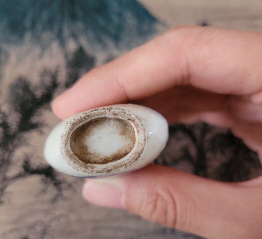 古玩陶瓷高士圖鼻煙壺真品鑒賞圖