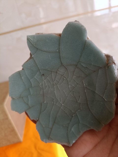 古玩陶瓷南宋?龍泉官窯整底大片標本拍賣,當前價格3888元