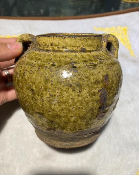 古玩陶瓷黃釉罐真品鑒賞圖