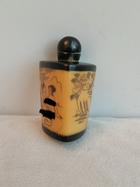 古玩雜項鼻煙壺真品鑒賞圖