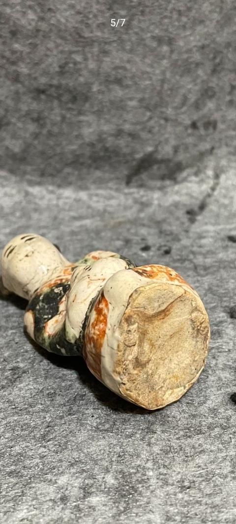 古玩陶瓷八義窯紅綠彩俑真品鑒賞圖