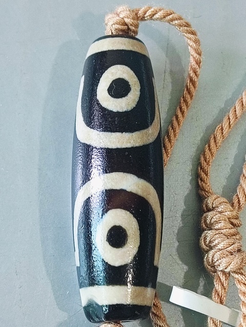 古玩玉器瑪瑙天珠拍賣，當前價格48元