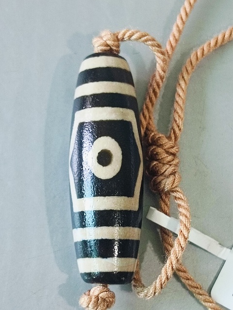 古玩玉器瑪瑙天珠拍賣，當前價格48元