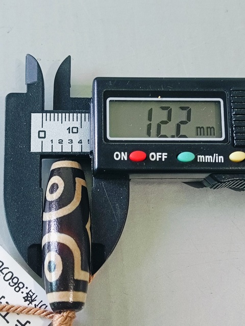 古玩玉器瑪瑙天珠拍賣，當前價格48元