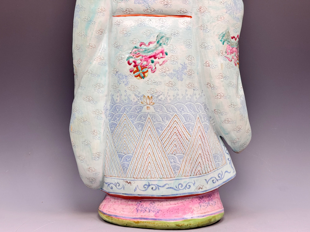 古玩陶瓷民國解放初期·粉彩祿星塑雕造像拍賣，當前價格15888元