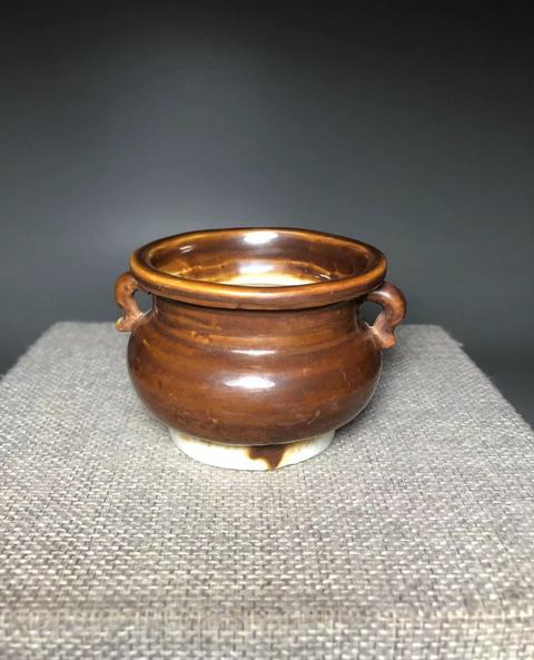 古玩陶瓷明晚期·德化窯紫金釉香爐拍賣，當前價格2500元