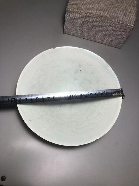 古玩陶瓷南宋，湖田窯青白釉嬰戲紋刻花斗笠碗拍賣，當前價格3200元