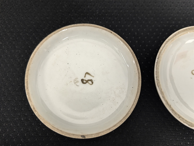 古玩陶瓷料彩蓋盒真品鑒賞圖