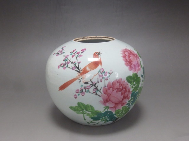 古玩陶瓷粉彩花鳥紋西瓜罐真品鑒賞圖