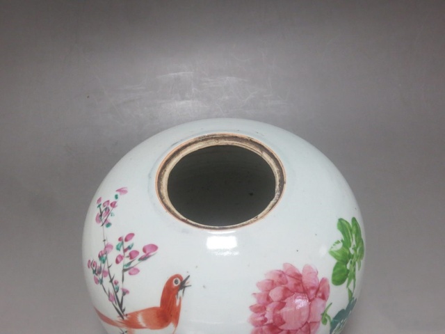 古玩陶瓷粉彩花鳥紋西瓜罐真品鑒賞圖