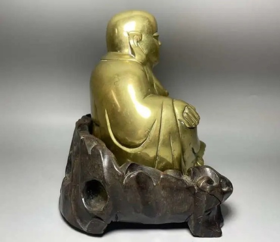 古玩雜項(xiàng)大尺寸清代彌勒佛銅造像拍賣,當(dāng)前價(jià)格4980元