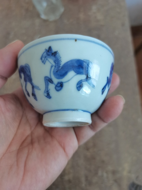 古玩陶瓷青花杯真品鑒賞圖