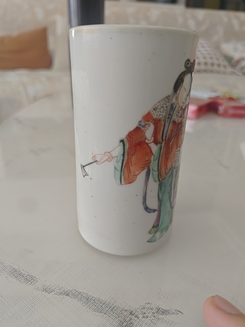 古玩陶瓷麻姑獻壽粉彩筆筒拍賣,當前價格8800元