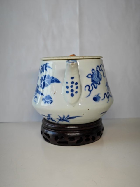 古玩陶瓷清晚期青花博古圖茶壺拍賣,當前價格3456元