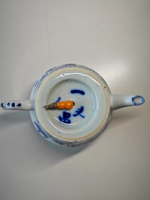 古玩陶瓷清晚期青花博古圖茶壺拍賣,當前價格3456元
