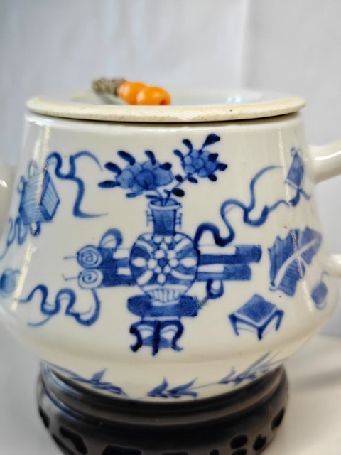 古玩陶瓷清晚期青花博古圖茶壺拍賣,當前價格3456元
