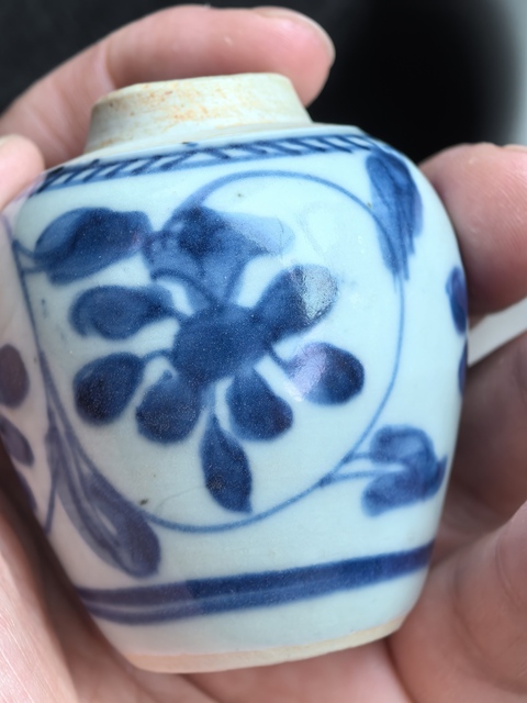 古玩陶瓷青花罐真品鑒賞圖