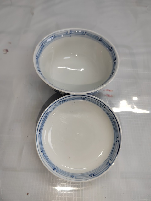 古玩陶瓷日本明治青花山水人物蓋碗真品鑒賞圖