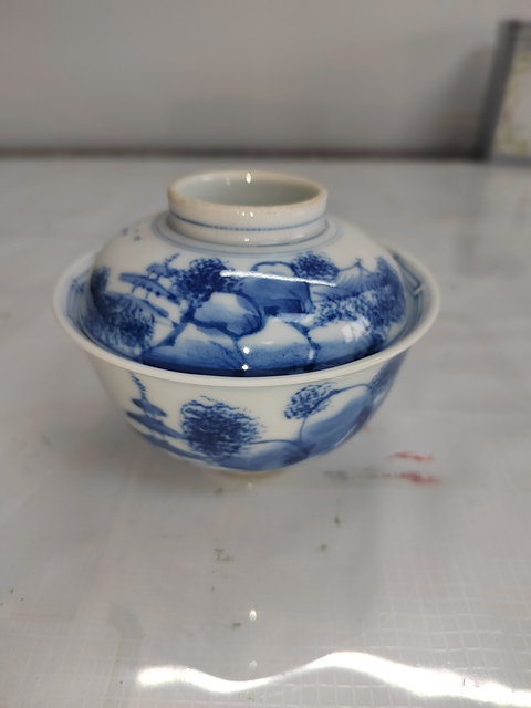 古玩陶瓷日本明治青花山水人物蓋碗真品鑒賞圖