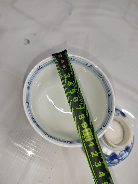 古玩陶瓷日本明治青花山水人物蓋碗真品鑒賞圖
