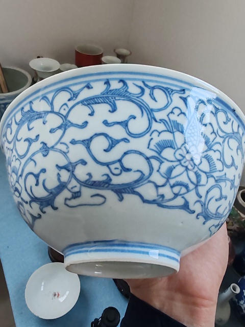 古玩陶瓷清中期青花纏枝花卉紋碗拍賣，當前價格880元