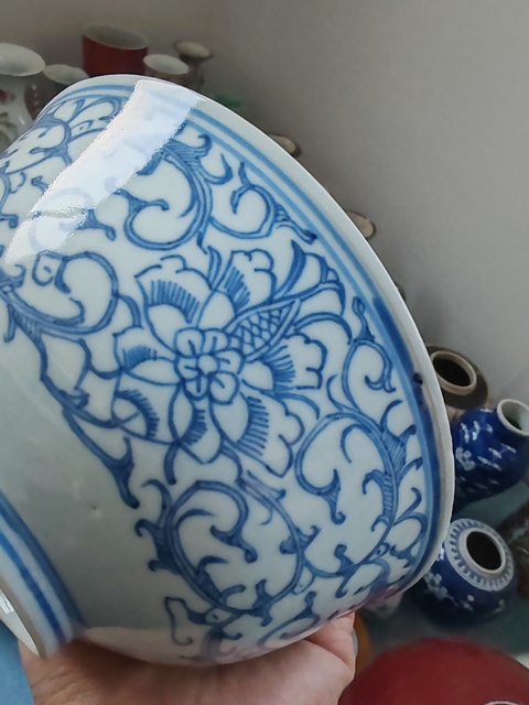 古玩陶瓷清中期青花纏枝花卉紋碗拍賣，當前價格880元