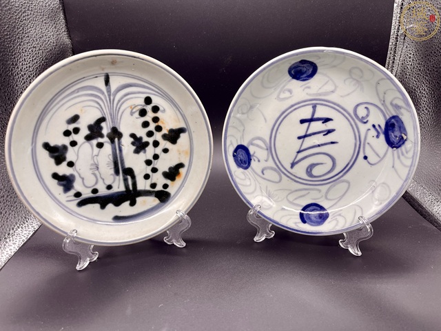 古玩陶瓷晚清青花蘭花盤真品鑒賞圖