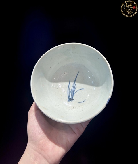 古玩陶瓷2個明末青花花卉紋茶碗拍賣,當前價格0元