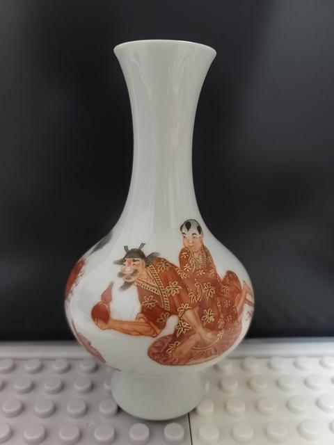 古玩陶瓷鐘馗煉丹礬紅描金瓶拍賣,當前價格2300元