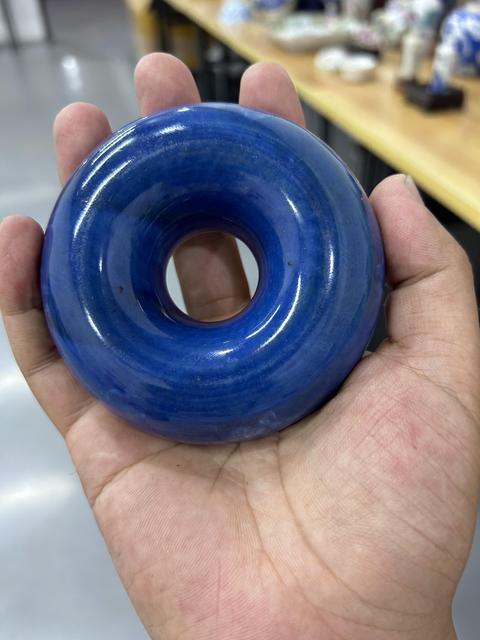 古玩陶瓷朝珠盒蓋子真品鑒賞圖