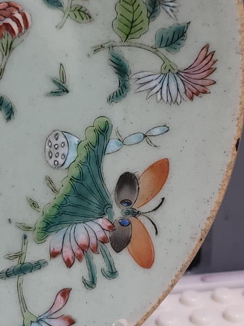 古玩陶瓷晚清道光豆青粉彩花鳥(niǎo)盤(pán)拍賣,當(dāng)前價(jià)格580元
