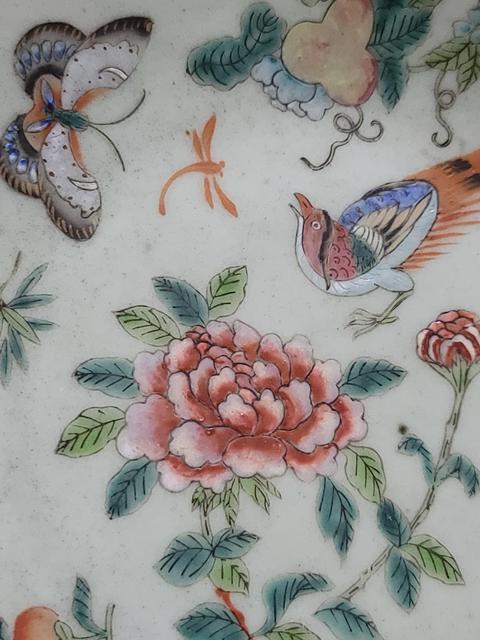 古玩陶瓷晚清道光豆青粉彩花鳥(niǎo)盤(pán)拍賣,當(dāng)前價(jià)格580元