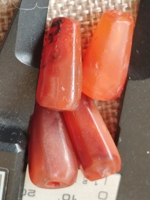 古玩玉器老紅瑪瑙多棱珠4顆拍賣，當前價格118元