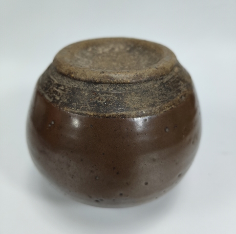 古玩陶瓷清早期-紫金釉撇口罐拍賣，當前價格699元