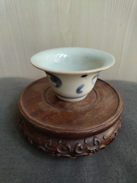 古玩陶瓷青花飛鳥杯真品鑒賞圖