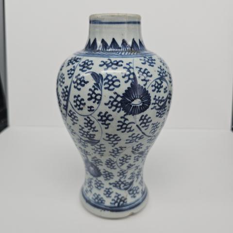 古玩陶瓷青花瓶真品鑒賞圖