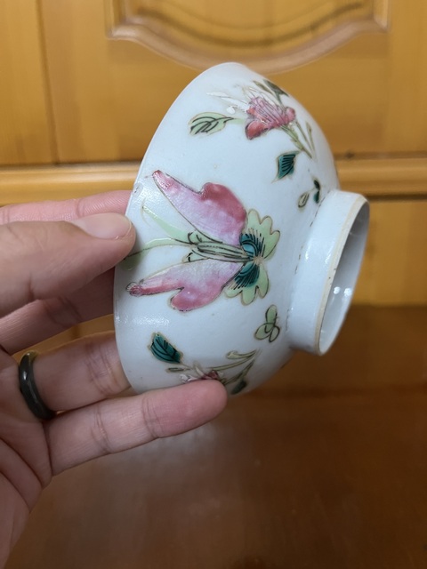 古玩陶瓷民國洞石竹紋把杯拍賣,當前價格50元