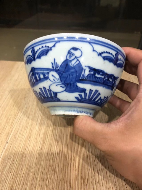 古玩陶瓷(精品明代碗)晚明·青花庭院嬰戲圖·青花碗拍賣,當前價格2948元