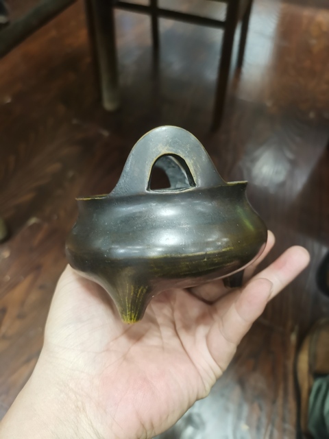古玩銅器爐真品鑒賞圖