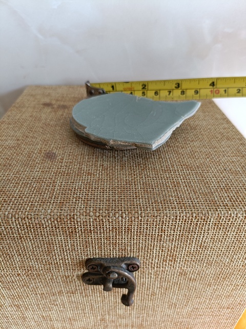 古玩陶瓷南宋龍泉官窯大片整底標本拍賣，當前價格666元