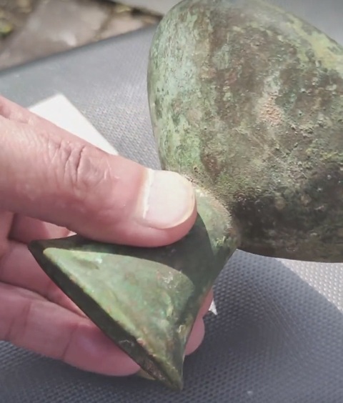 古玩銅器銅燈真品鑒賞圖